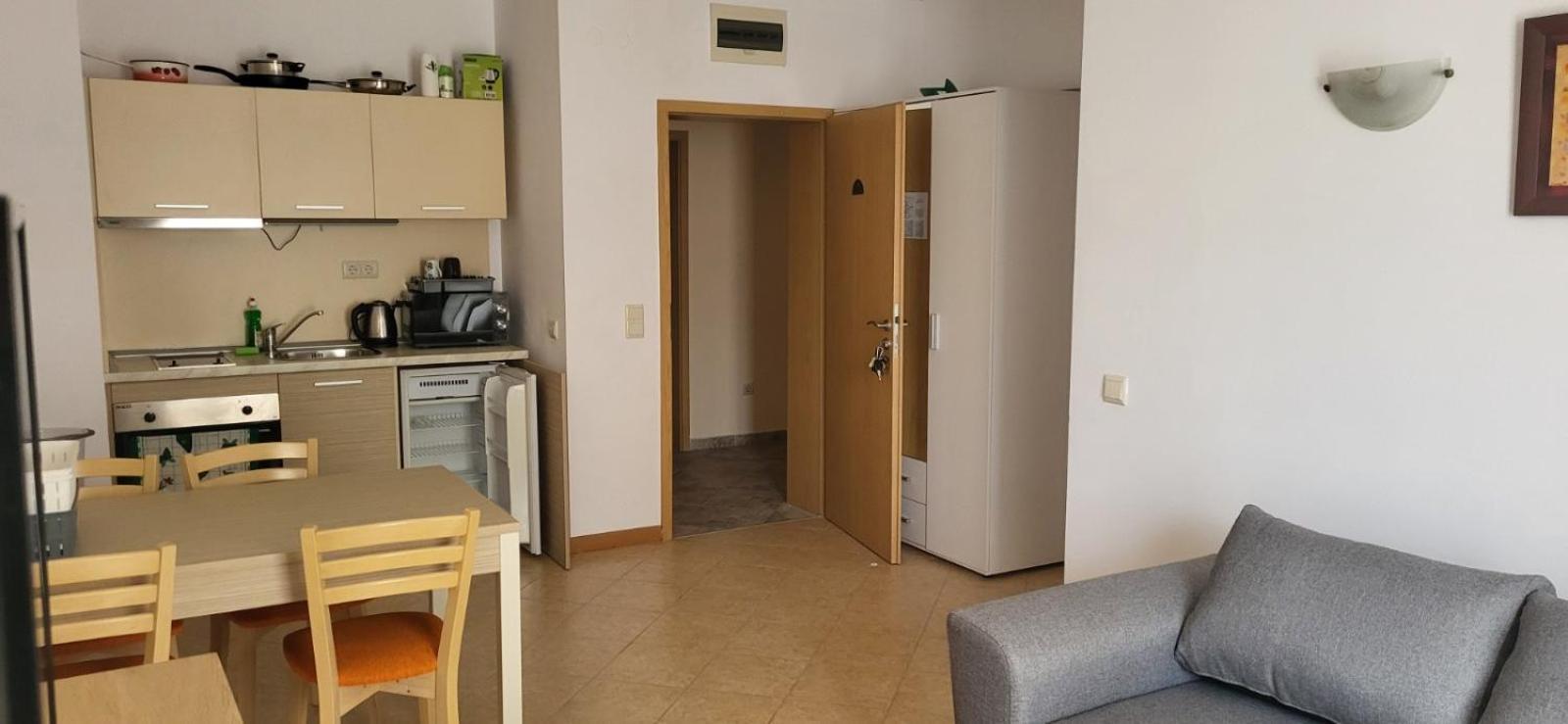 One Bedroom Guest Suite Slântsjev Brjag Eksteriør bilde