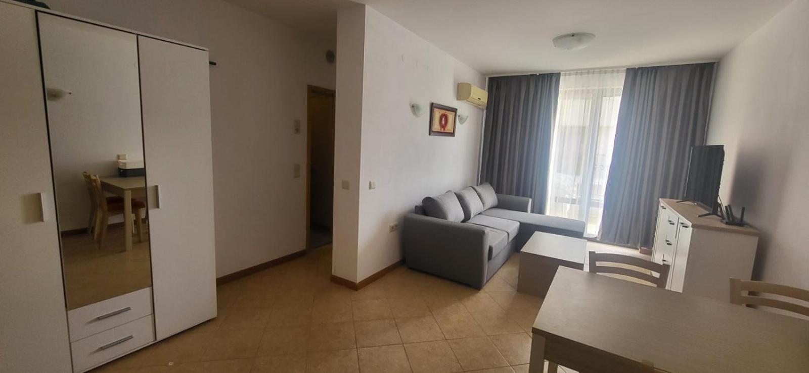 One Bedroom Guest Suite Slântsjev Brjag Eksteriør bilde